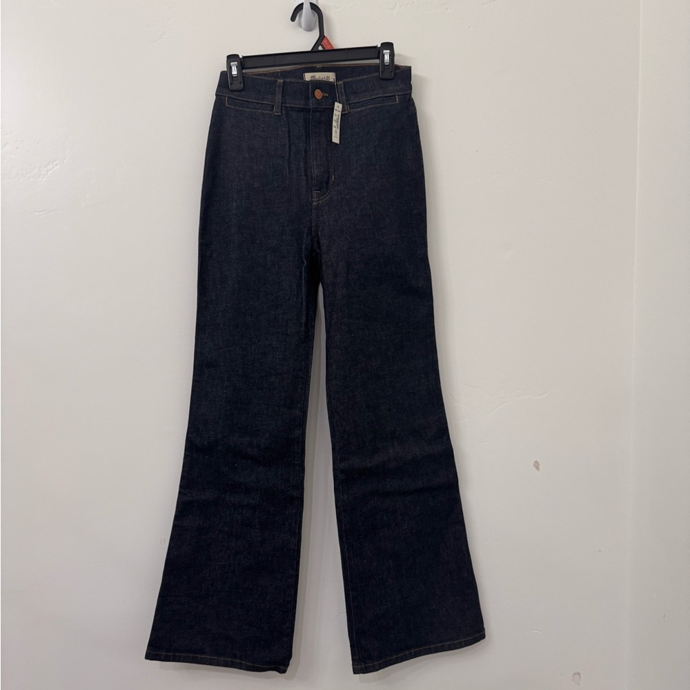 Madewell 11" High-Rise Flare Jeans in Durland Wash Size 26 NWT
